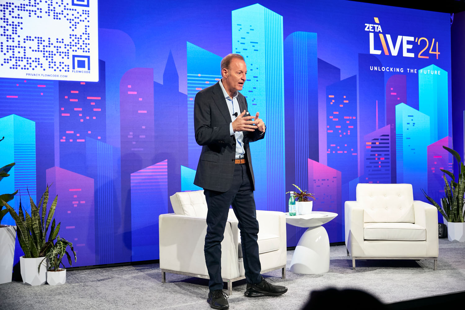 David A. Steinberg, CEO of Zeta Global, delivering the opening remarks at Zeta Live 2024, setting the stage for discussions on AI, innovation, and business transformation.